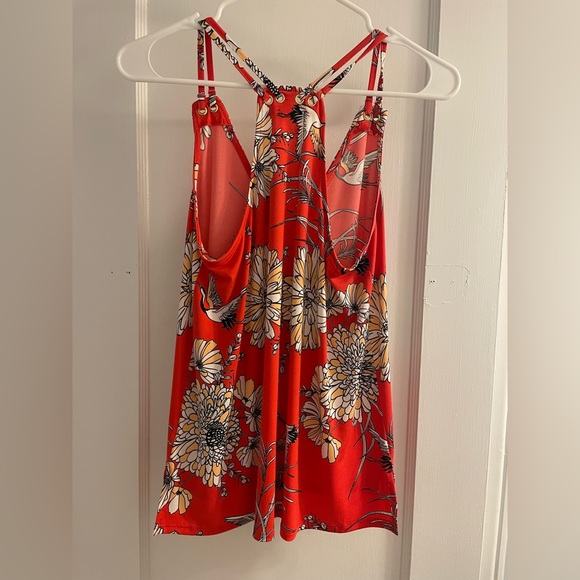 EXPRESS Racerback Blouse - Picture 3 of 5